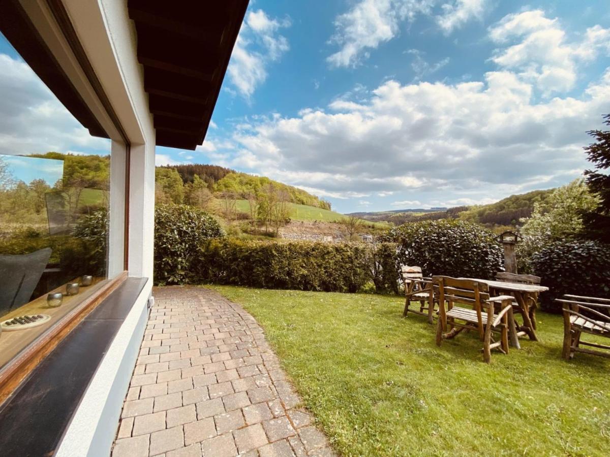 Ferienhaus Rothaarblick ชมาลเลนแบร์ก ภายนอก รูปภาพ